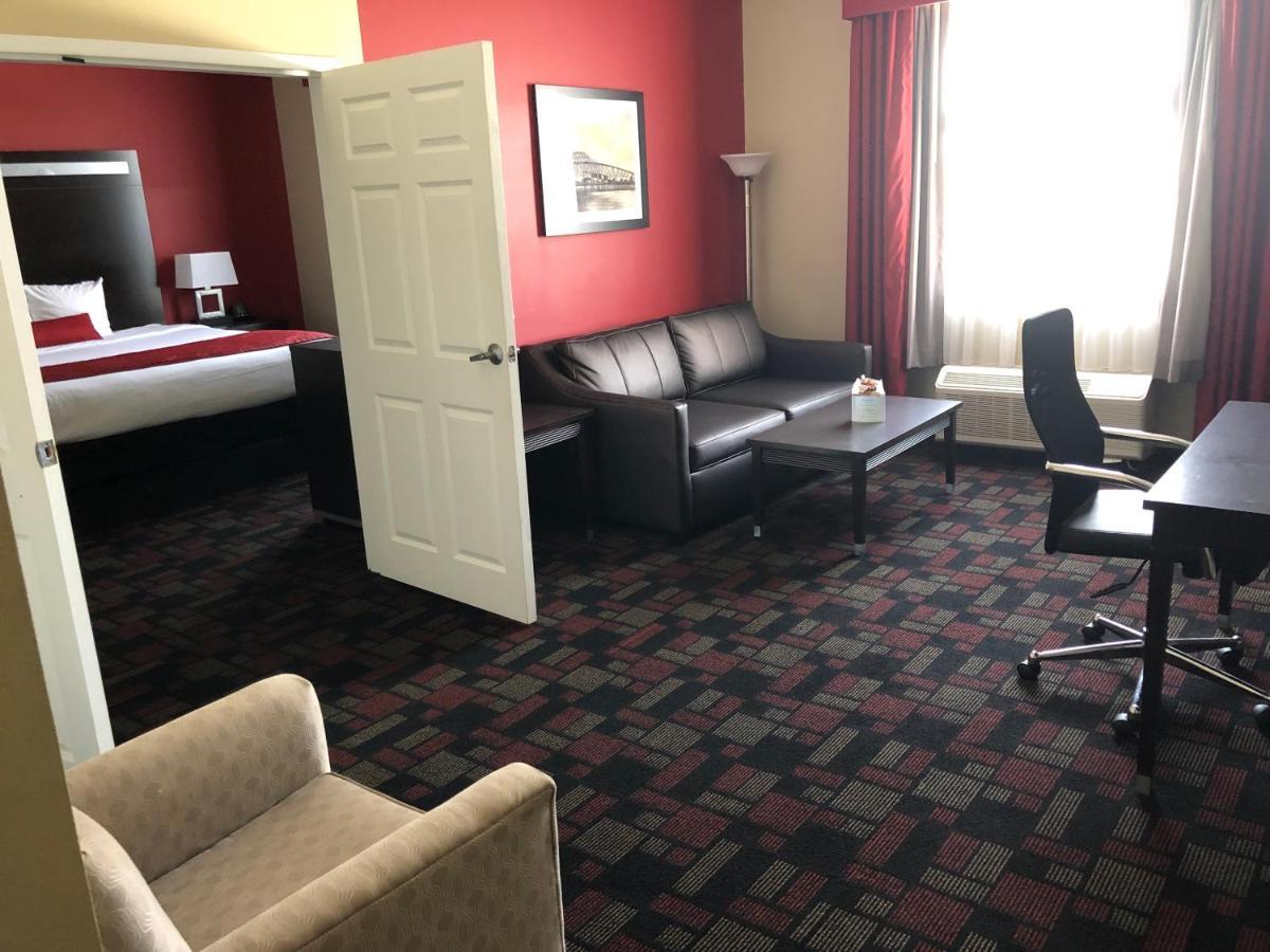 Wingate By Wyndham Lake Charles Casino Area Exteriör bild