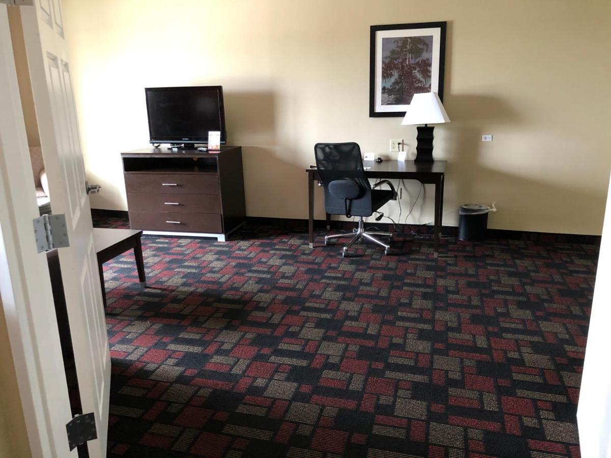 Wingate By Wyndham Lake Charles Casino Area Exteriör bild
